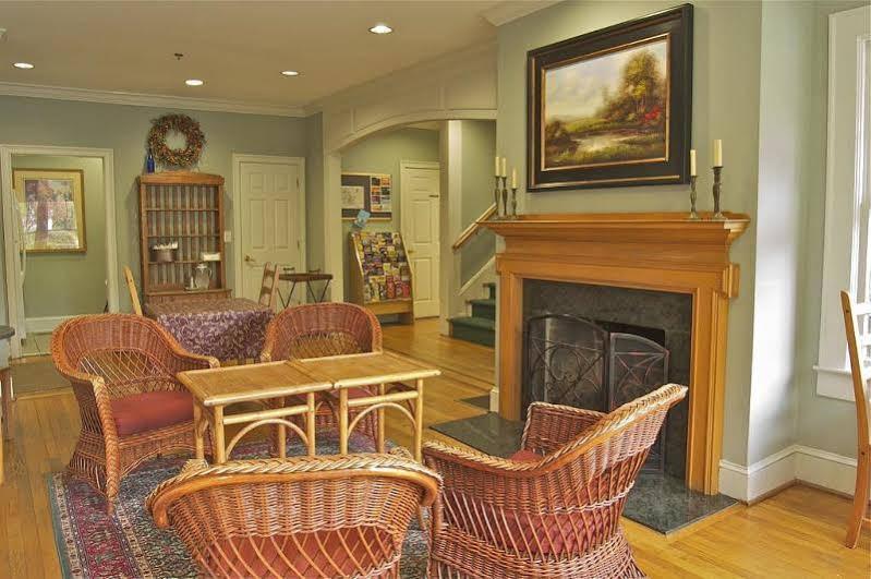 The University Inn At Emory Druid Hills Exterior foto
