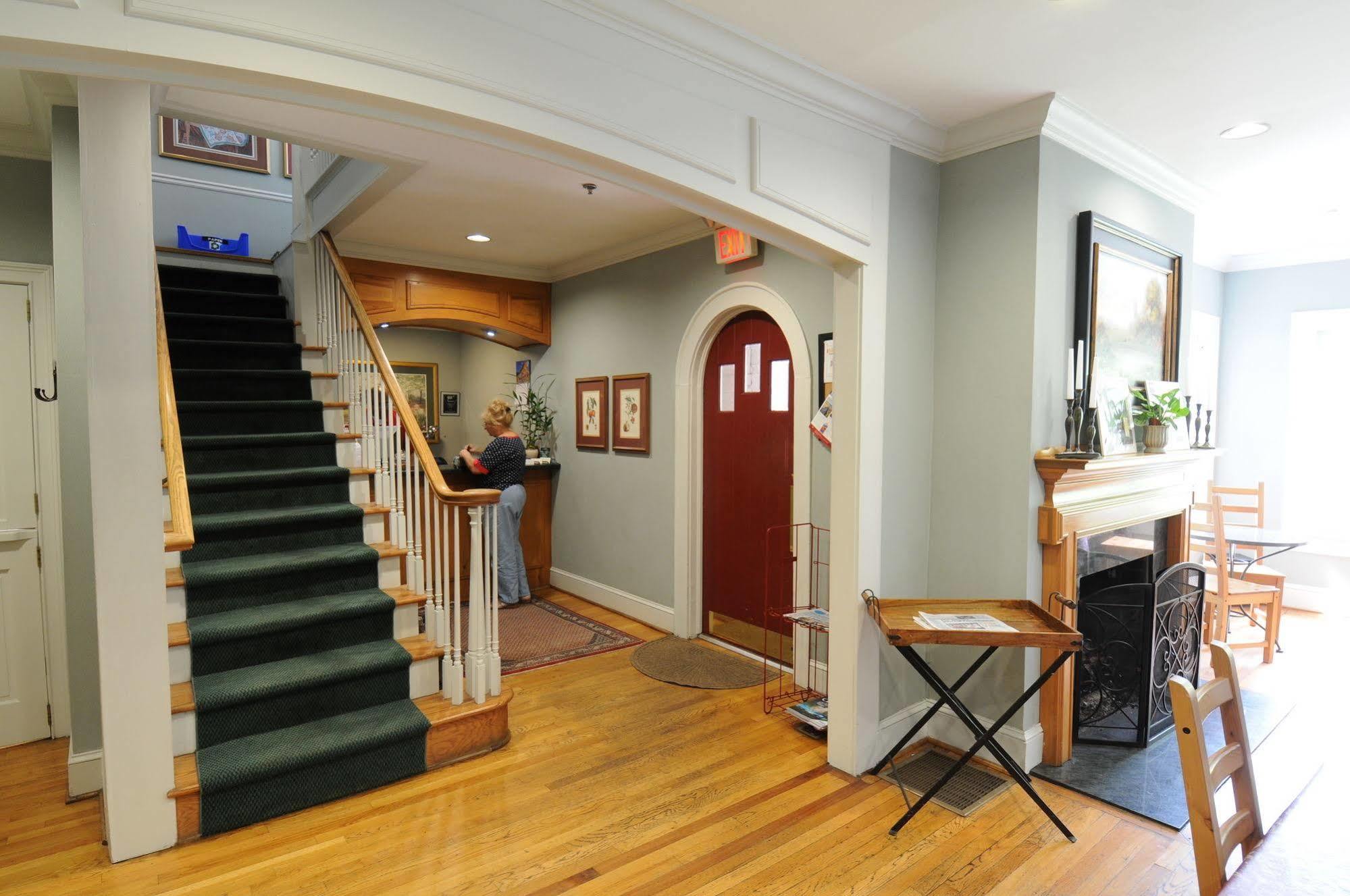The University Inn At Emory Druid Hills Exterior foto